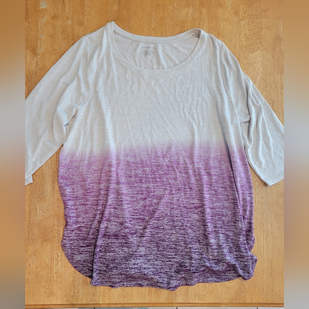 EUC Lane Bryant ombre Purple And Cream 3/4 Sleeve Top